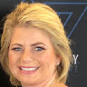 Meet your Posher, Nanette